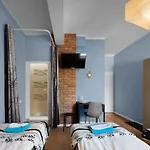 Bed and Breakfast Mikunda 3*