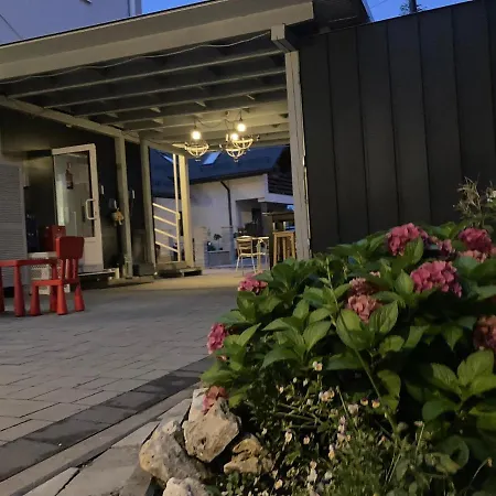 Bed and Breakfast Mikunda