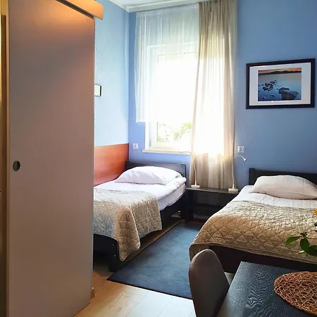 Mikunda فندق مبيت وإفطار 3*