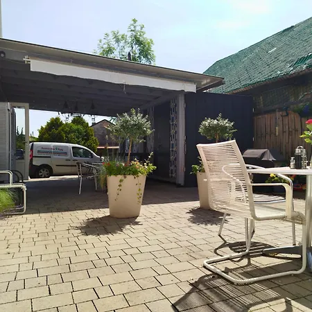 Mikunda B&B 츠르자노프