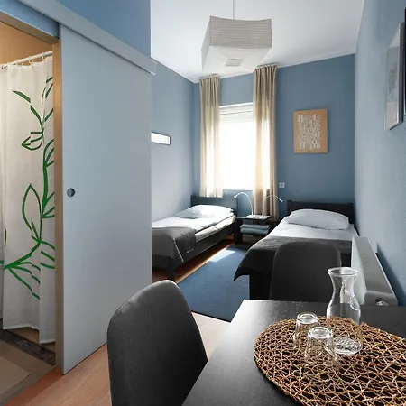Bed and Breakfast Mikunda 2*