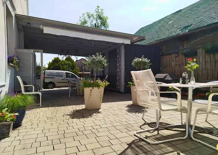 Mikunda فندق مبيت وإفطار خشانوف