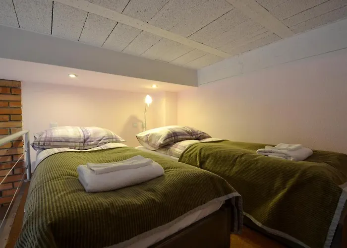 Mikunda 3* خشانوف